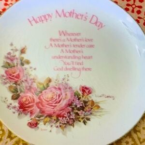 Mothers Day Roses Commemorative Edition Genuine Porcelain Collectors Plate